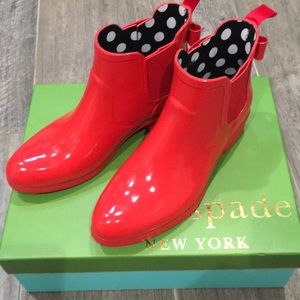 Kate Spade rain boots (Telly)
